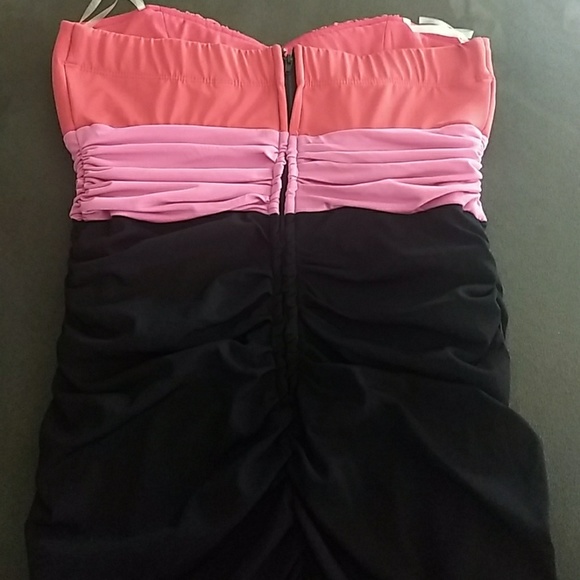 Strapless rouched mini dress - Picture 2 of 3